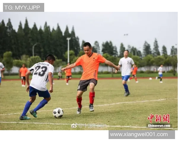 盘吧足球：探索足球文化与球迷生活的完美结合之旅